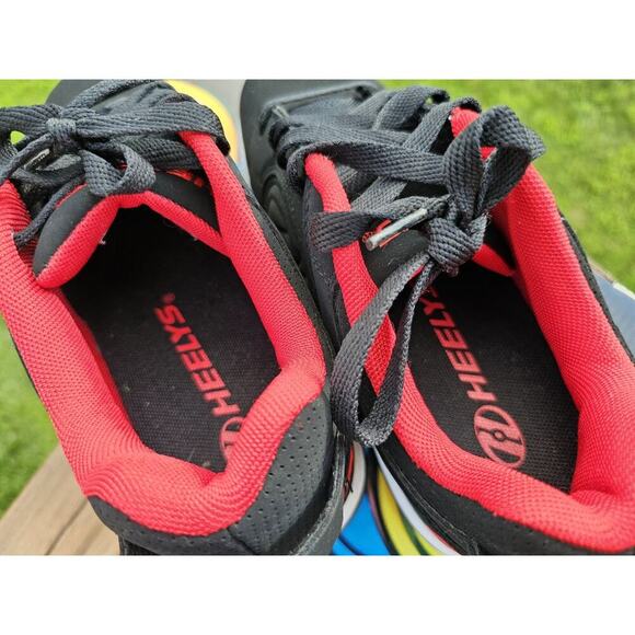 Heelys Voyager Men's 7 Black and Red Style HE100712H - Picture 6 of 9